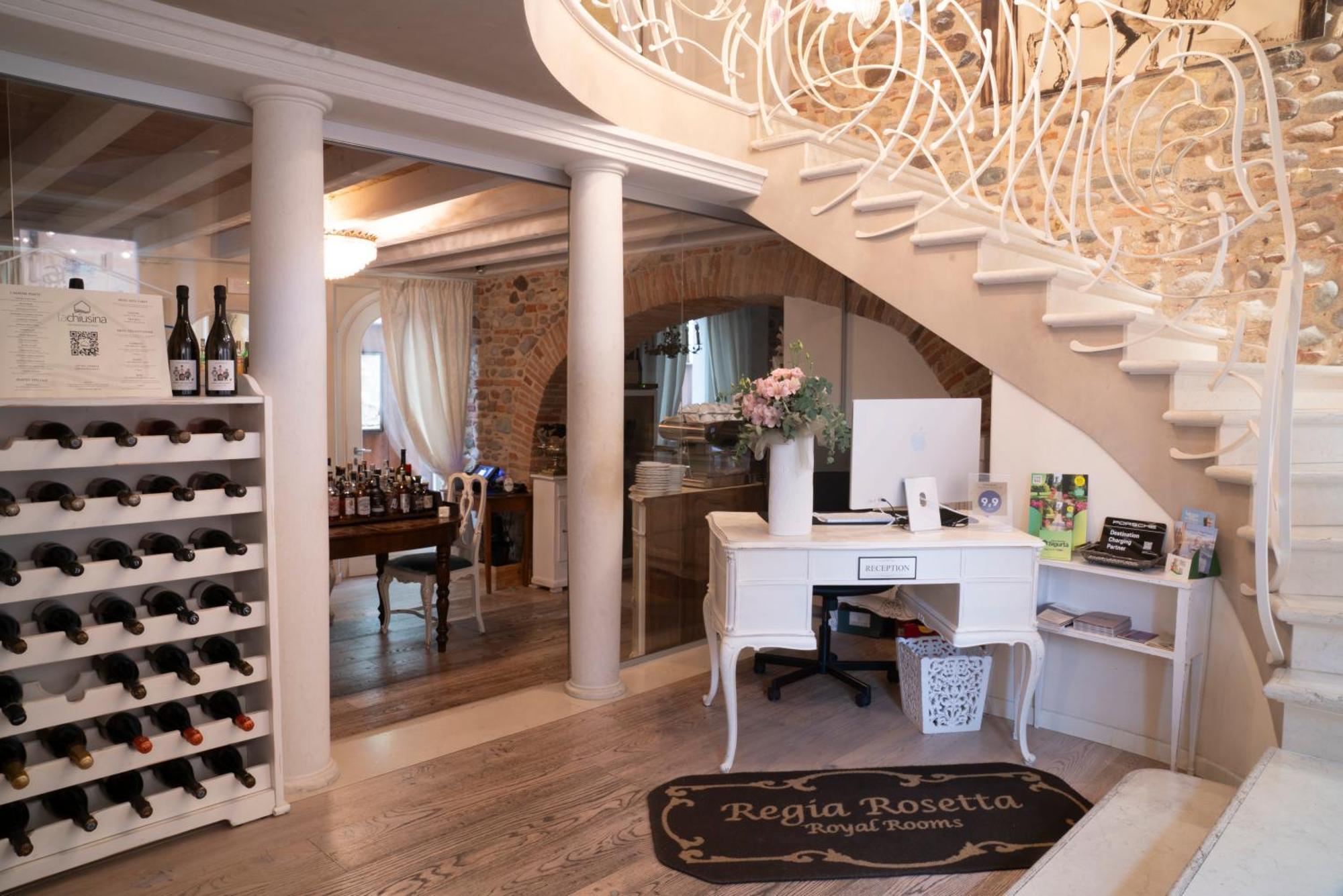 Regia Rosetta - Royal Rooms Borghetto วาเลจโจ ซูล มินโช ภายนอก รูปภาพ
